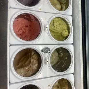 Black berry 
Coconut
Caramelo
Pistachio
Cherry
Yellow cherry 
Mango
Vainilla
Caramelo
Caffe
Chocolate 
Oreo cookie 
Mamey
Tamarin 
Lemon