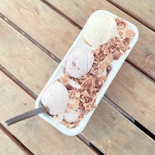 Ice cream flight