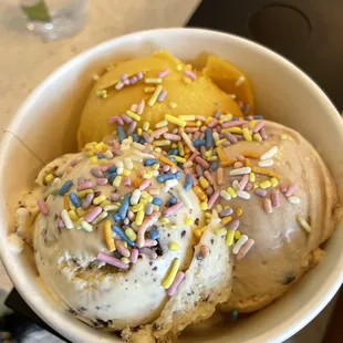 ice cream. Sprinkles are free