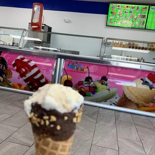 Chocolate cone cover with nuts