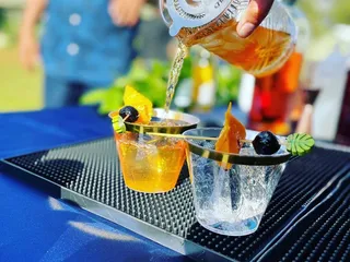 On The Rock Hawaii's Craft Ice