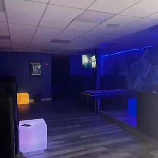 Intimate and exclusive vibes