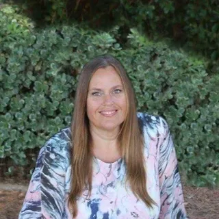Sarah C.