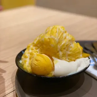 Mango shaved ice