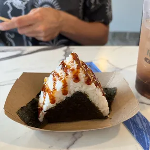 Tuna onigiri