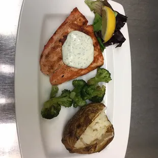 An amazing grilled salmon dinner feature topped with a lemon dill aoli !