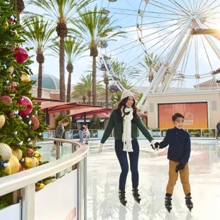 Outdoor Ice Rink at Irvine Spectrum Center