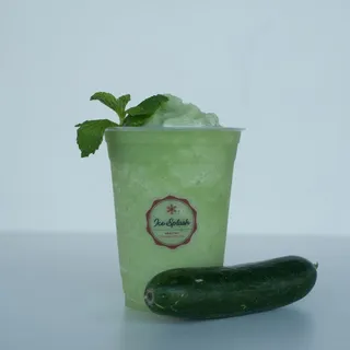 Minty Cucumber Lime Smoothie
