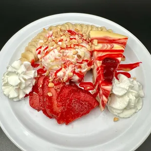 Strawberry Cheese cake with strawberry cheesecake cake ice cream