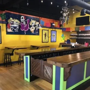 New spacious bar seating