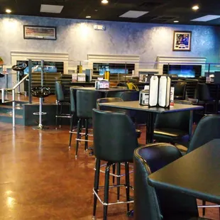 Ice House Bar &amp; Grill