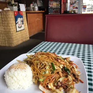 Chicken Yakisoba