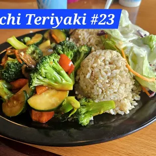 Veggie Deluxe with brown rice salad and sesame dressing