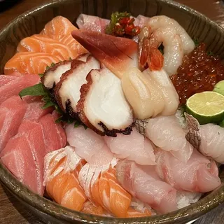 Kaisen Don (with uni)