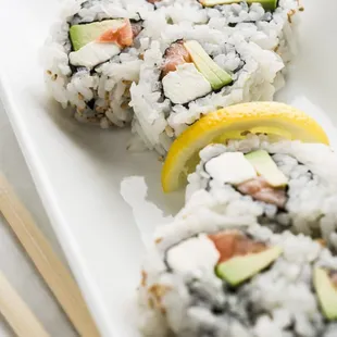 #25 Philadelphia roll