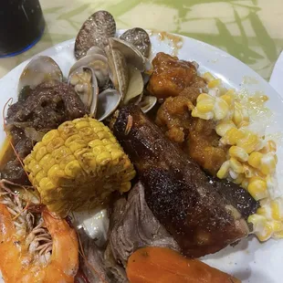 Crab boil, spare rib, cherry stone clams, sweet shrimp, shaved beef and sweet cream corn