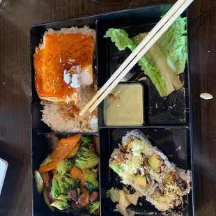 Salmon bento box. I already ate the Fried Oyster