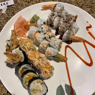 From left to right spider roll (soft shell crab), mini volcano roll, Mexican roll and shrimp tempura roll