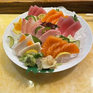 Sashimi Deluxe