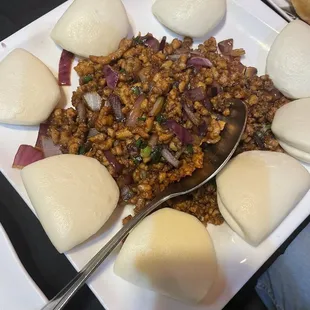 Thin Pancake with Minced Pork