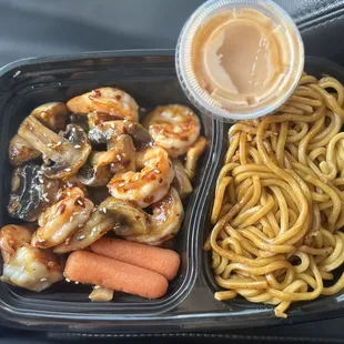 Teriyaki Shrimp with Mushroom Lunch Special with yami sauce