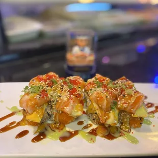 Chef signature dishes Mango Waikiki roll