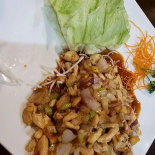 Chicken lettuce wrap January 2024