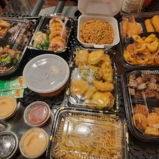 Hibachi meals, appetizers, sushi