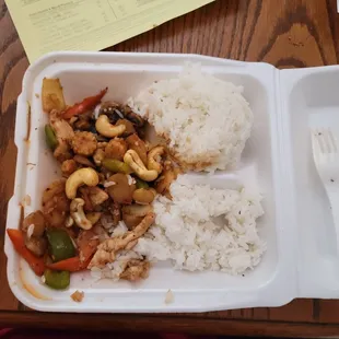 Cashew chicken and white rice