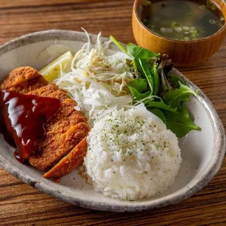"Kurobuta" Tonkatsu