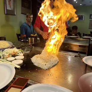 sushi and sashimi, interior