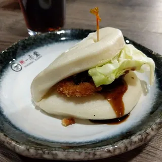 Fried Chicken Bun