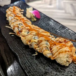 Dynamite roll (Sake Tuesday happy hour)