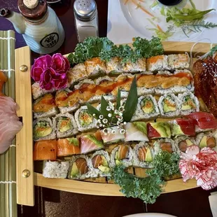 Sashimi sushi plater
