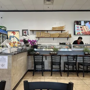 sushi and sashimi, interior