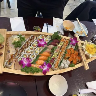 food, sashimi, sushi, sushi and sashimi