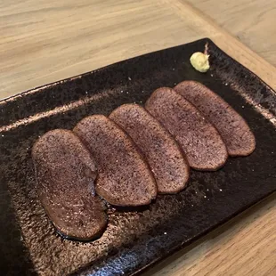 Beef tongue