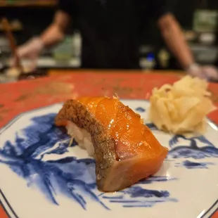 omakase: salmon nigiri