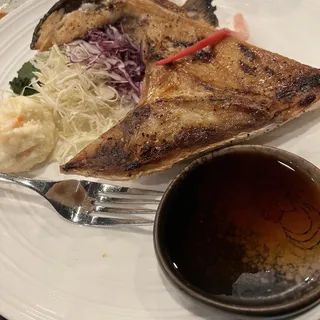 Hamachi Kama