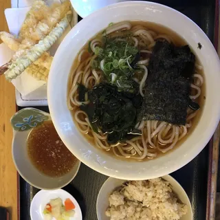 Ten Kake ( Hot Soup )