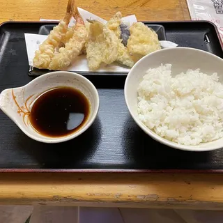 Assorted tempura