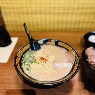 Classic Tonkotsu Ramen