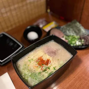 Classic Tonkotsu Ramen Recommended Set