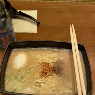 Ichiran Selection - B (Classic Tonkotsu Ramen Soft Boiled Egg Kaedama (Noodle Refill))