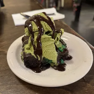 dessert, food
