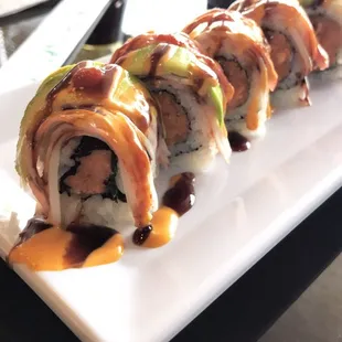 Hot Girl Roll