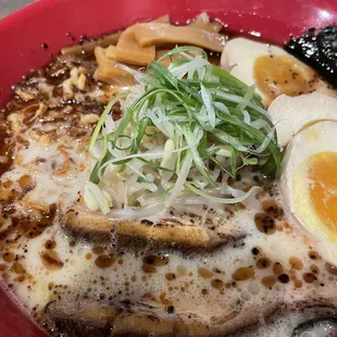 Tonkotsu Black