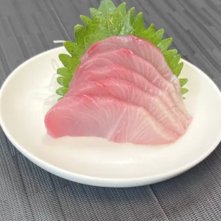 yellowtails sashimi