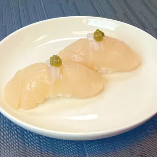 scallop sushi