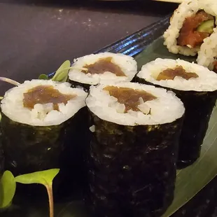 Spicy Tuna Roll